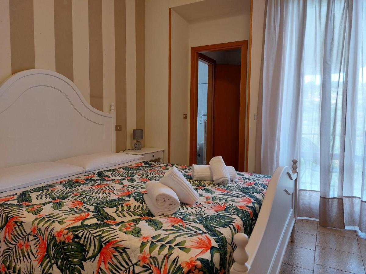 Hotel Valbella Bardolino Dış mekan fotoğraf