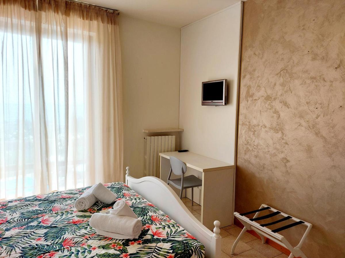 Hotel Valbella Bardolino Dış mekan fotoğraf