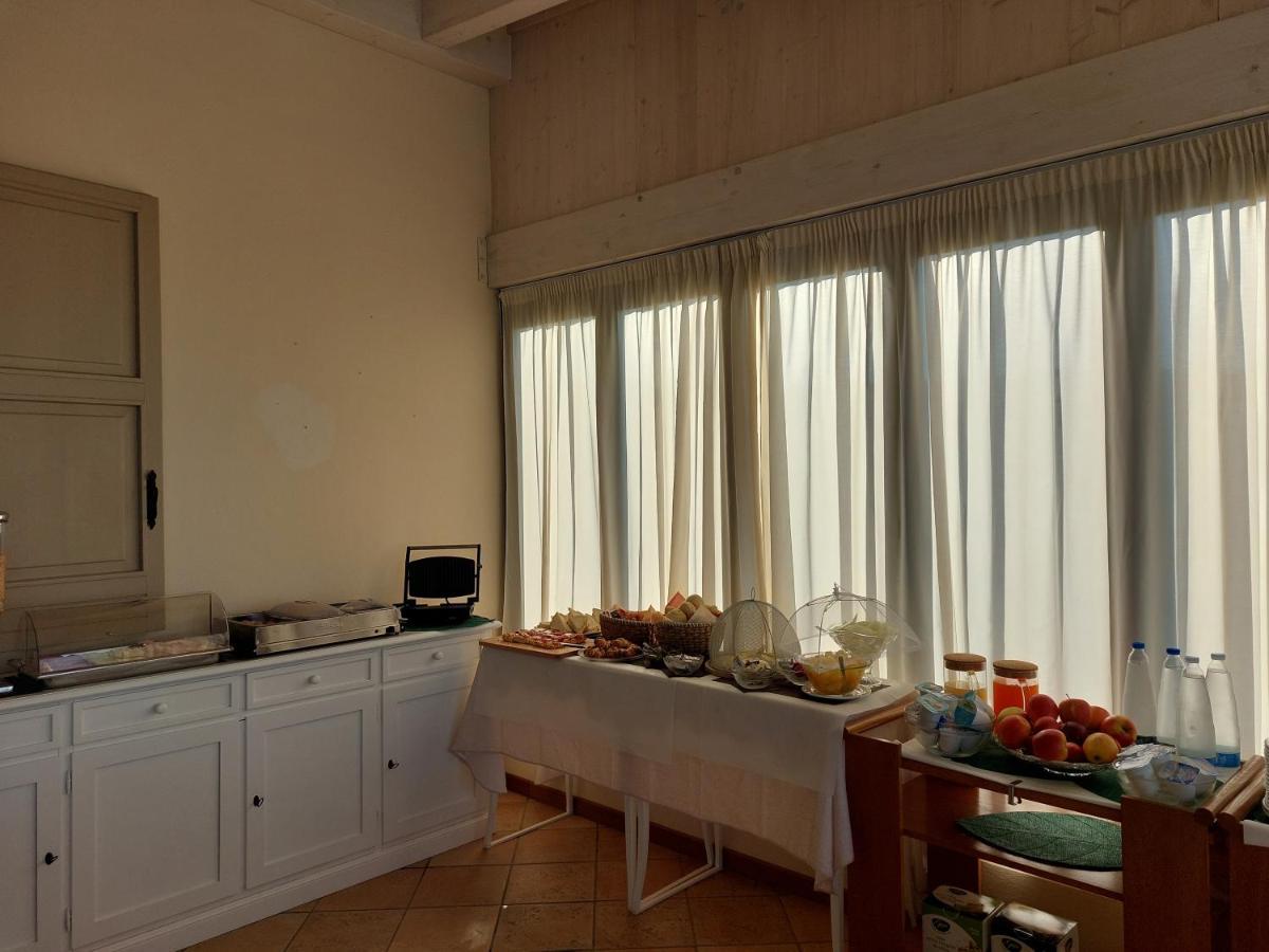 Hotel Valbella Bardolino Dış mekan fotoğraf